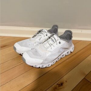 Men's On Cloud 6 Coast Shoes White Size 11 GREAT CONDITION